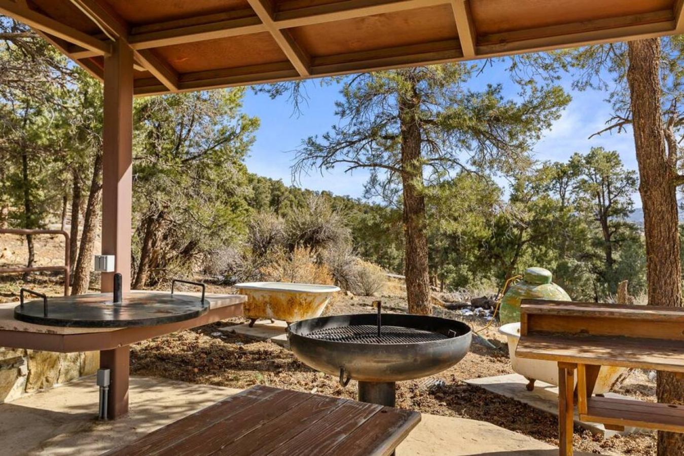 Steel Pine Lodge A Rustic Mountain Retreat Views Baldwin Lake 외부 사진