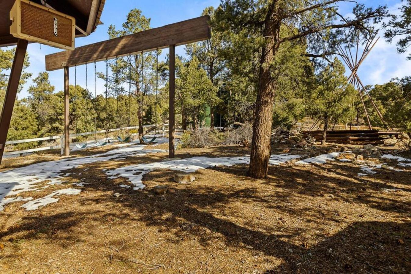 Steel Pine Lodge A Rustic Mountain Retreat Views Baldwin Lake 외부 사진