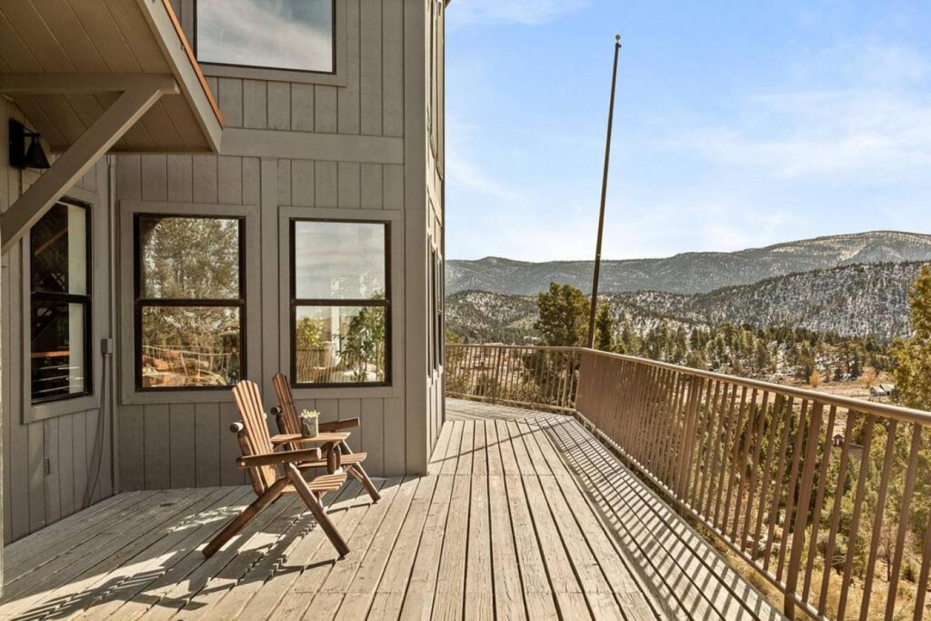 Steel Pine Lodge A Rustic Mountain Retreat Views Baldwin Lake 외부 사진